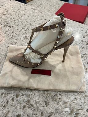 Valentino Nude Patent Leather Rockstud T-Strap Pump